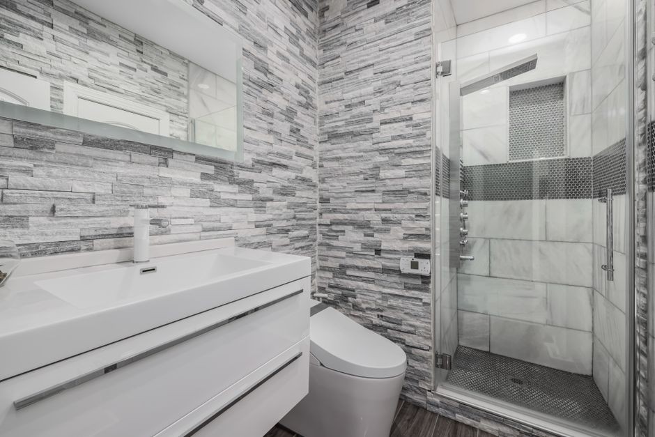 How to Plan a Bathroom Remodel Without Regretting It Later