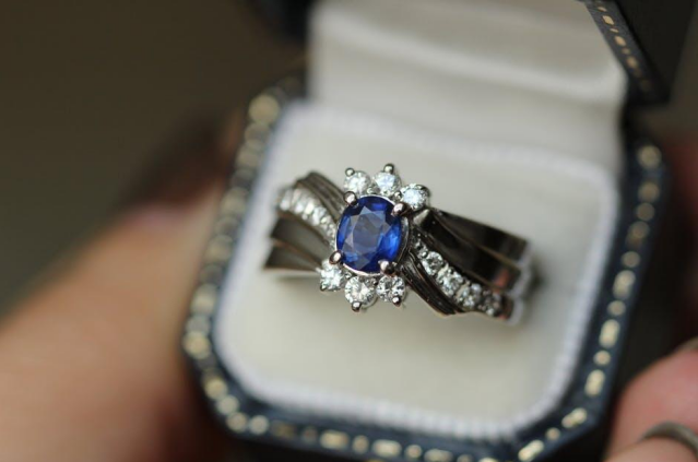Why Buying Engagement Rings Requires Careful Thought