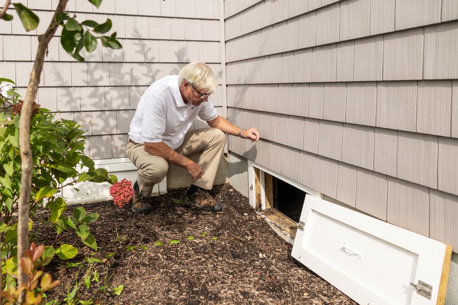 The Trouble Above: Small Roof Warning Signs You Should Never Ignore